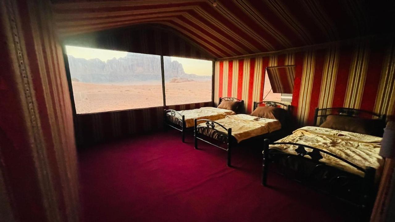 ホテル Wadirum Sunset Camp ワディ ・ラム エクステリア 写真