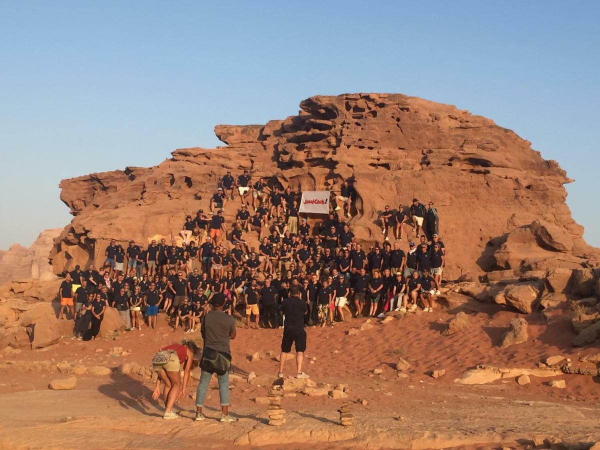 ホテル Wadirum Sunset Camp ワディ ・ラム エクステリア 写真